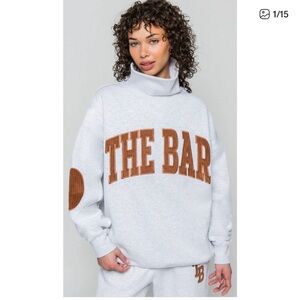The Bar Light highest neck corduroy
